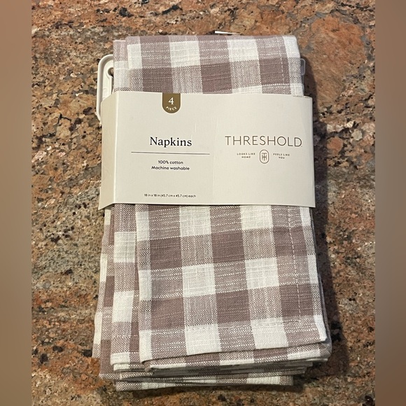4pk Cotton Gingham Napkins Taupe/White - Threshold - Picture 4 of 4